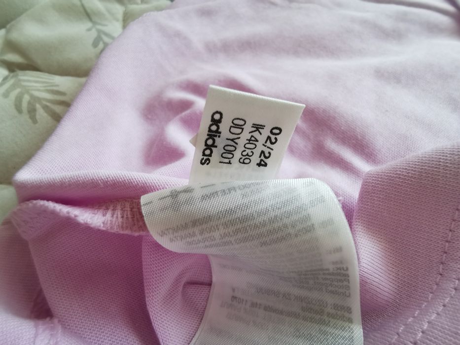 Оригинална дамска тениска Адидас, размер S