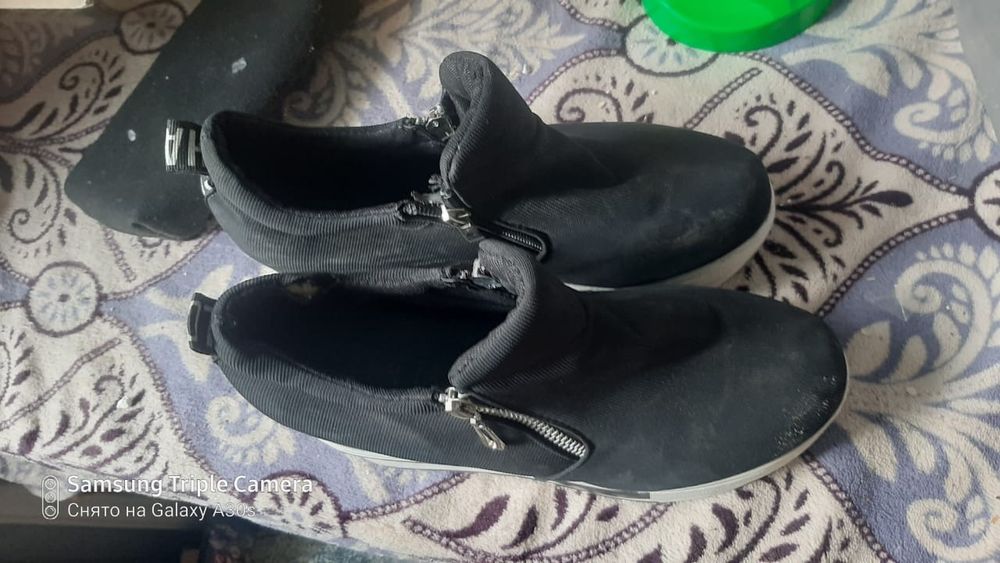 кроссовки   новые  женские