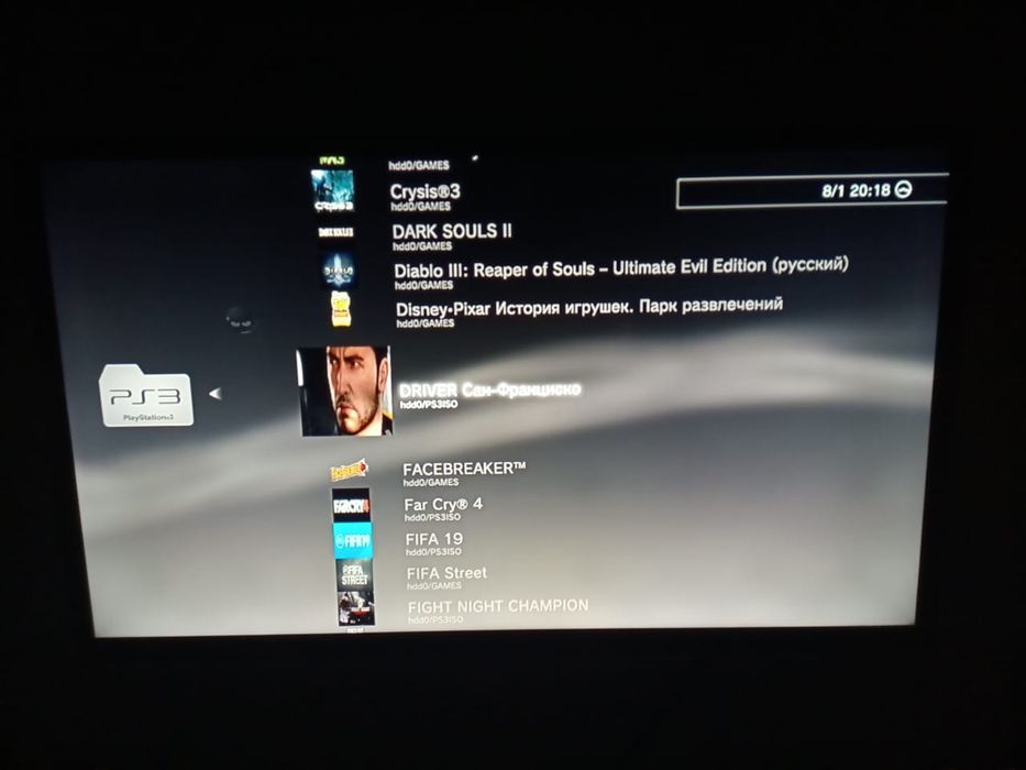 Продам плейстэйшен 3 супер слим