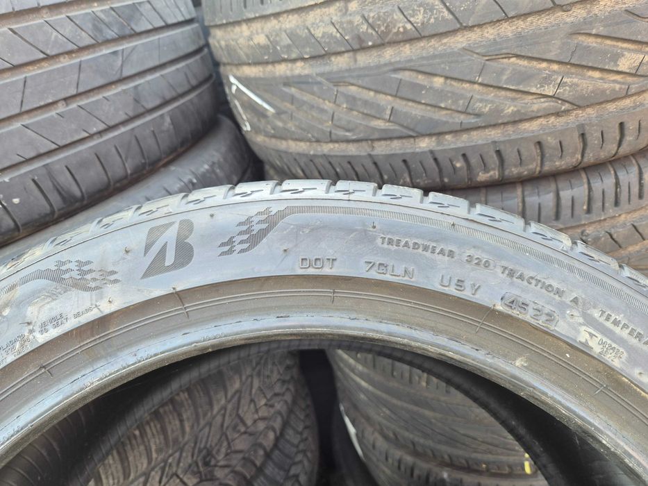2 Anvelope de VARA - 245/45/19 - BRIDGESTONE - CA NOI - DOT 2022