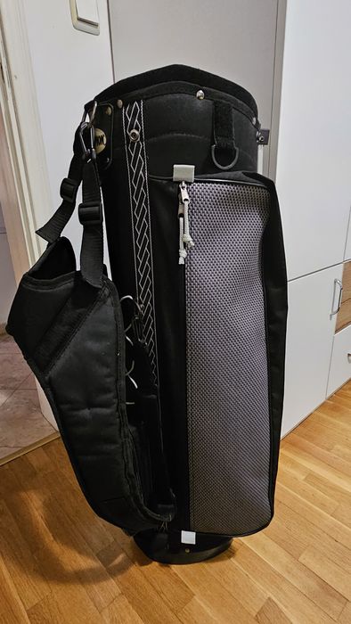 Комплект стикове за голф с чанта