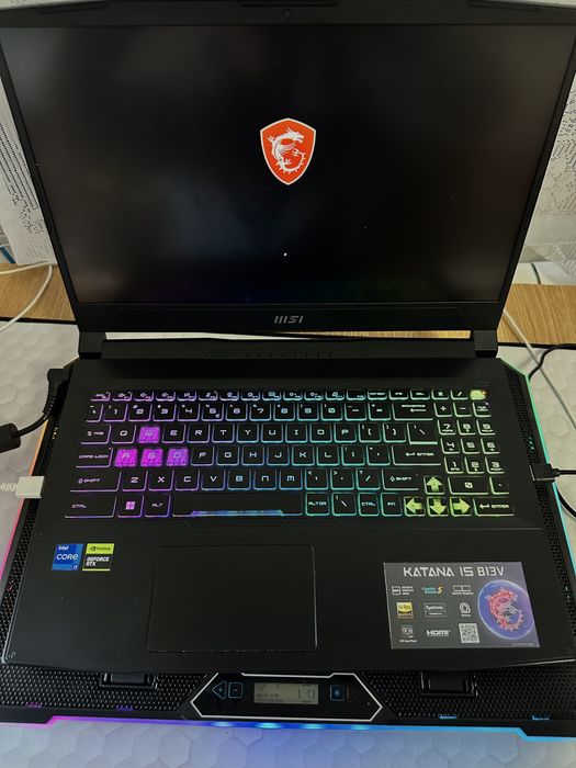 Laptop MSI Katana 15   144hz, i7 13620h 4,9ghz si rtx 4050