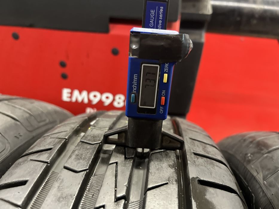 Летни гуми 185/60 R15 Vredestein