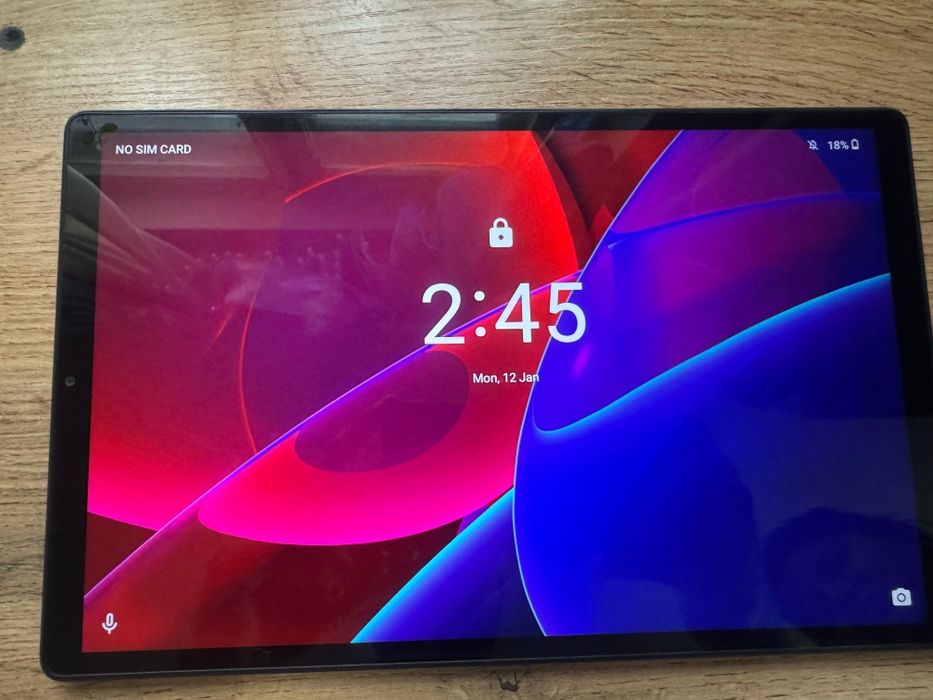 Планшет Lenovo TB-X606V 128GB / 4GB RAM, SIM + Wi-Fi, отличное состоян