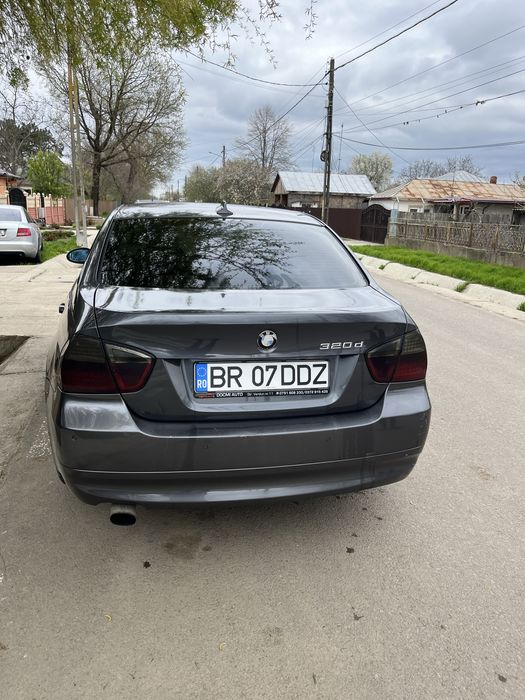 Vând Bmw e90 320 D 163 Cp Automat