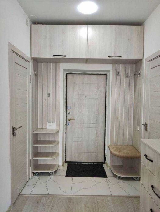 Паркентский.Продам 1комн. квартиру на 2этаже 9 этажной новостройки.