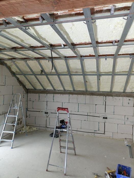 Persoana fizică autorizată executam  lucrări  construcții.