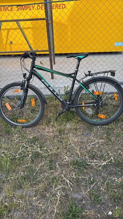 Vând mai multe biciclete
