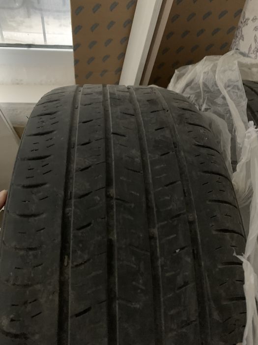 Покрышки 235/45 r18