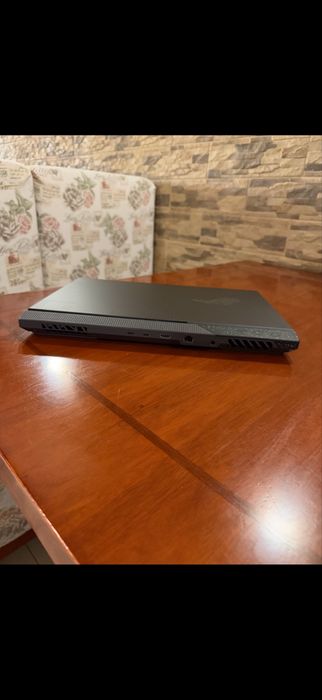 Asus ROG Strix G17 G713PV