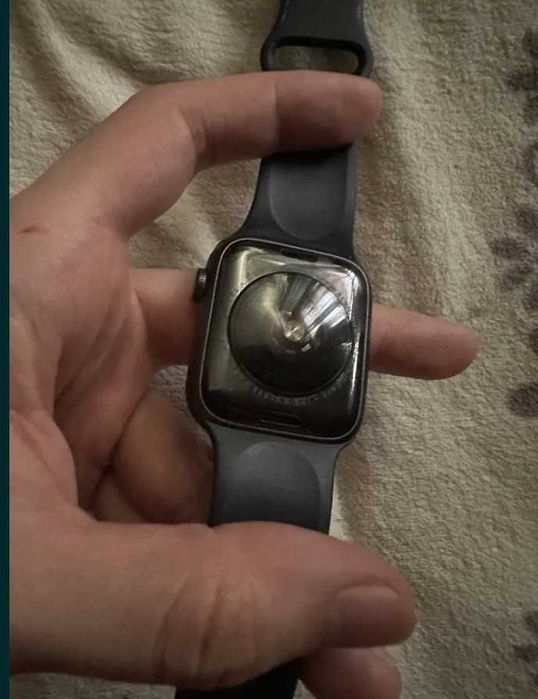 Iwatch se 44 mm идеал Alluminium
