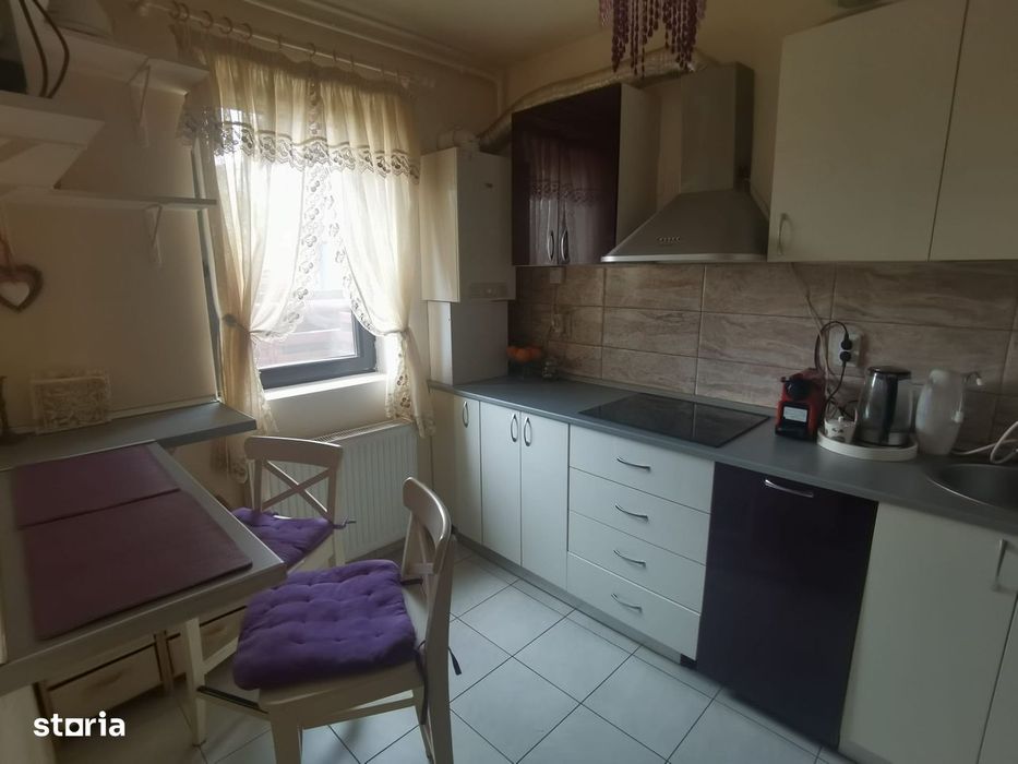 Casa, Str. Amurgului, metrou Dimitrie Leonida, Berceni