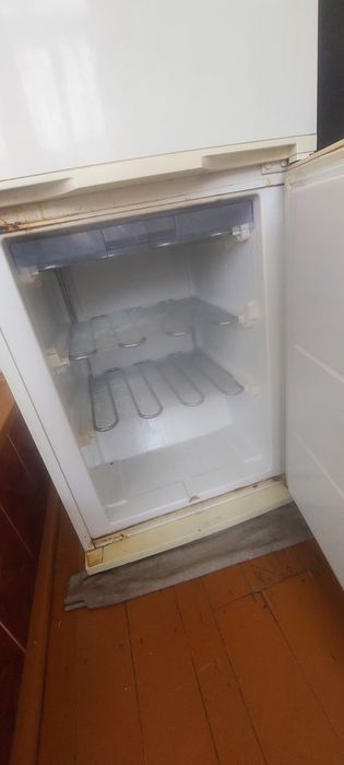 Muzlatgich SNAIGE Sotiladi