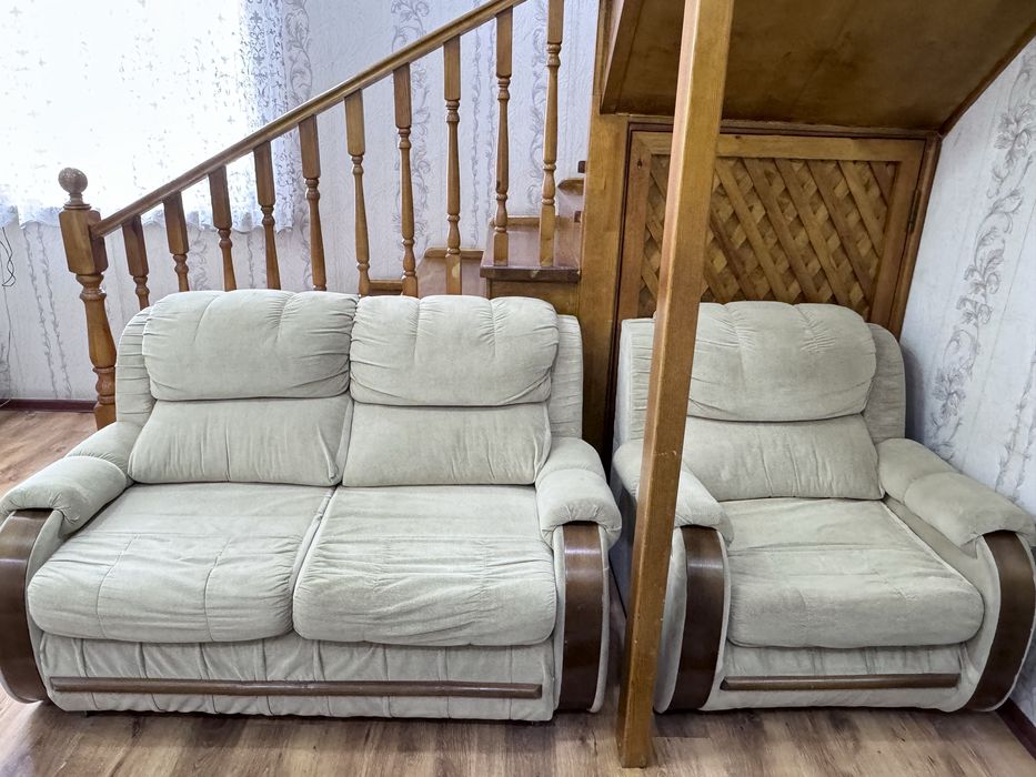 Четверка, диваны с креслами