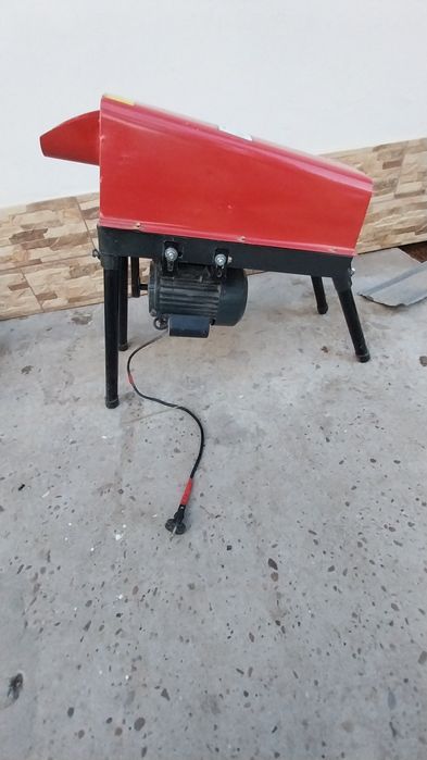 Batoză porumb, 1800 w