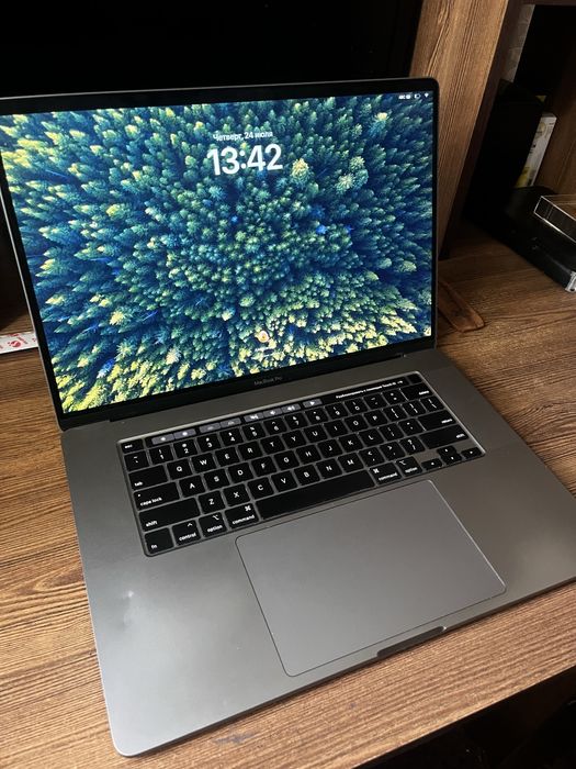 Macbook Pro 2019 16 inch