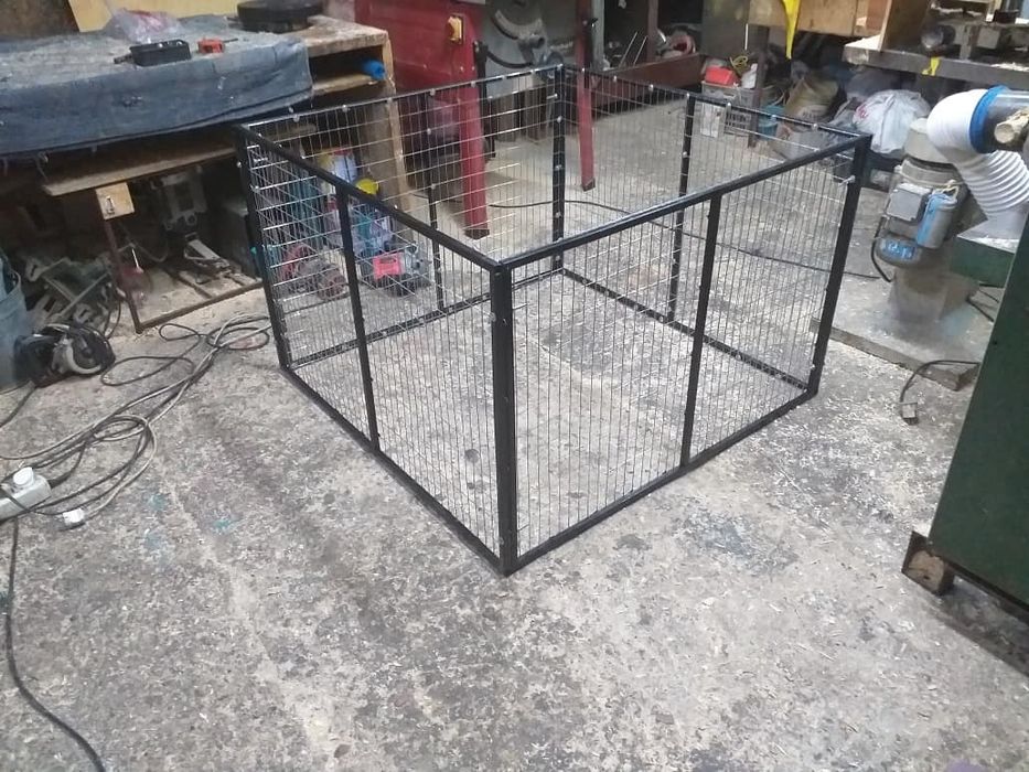 Вольер для квартирных собак