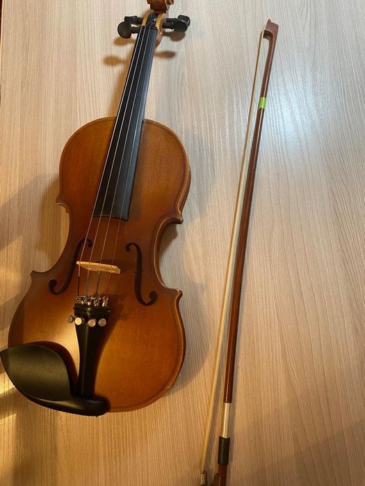 Продам скрипку 1/2