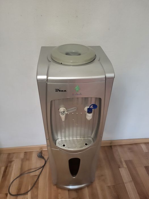 Кулер напольный Bona