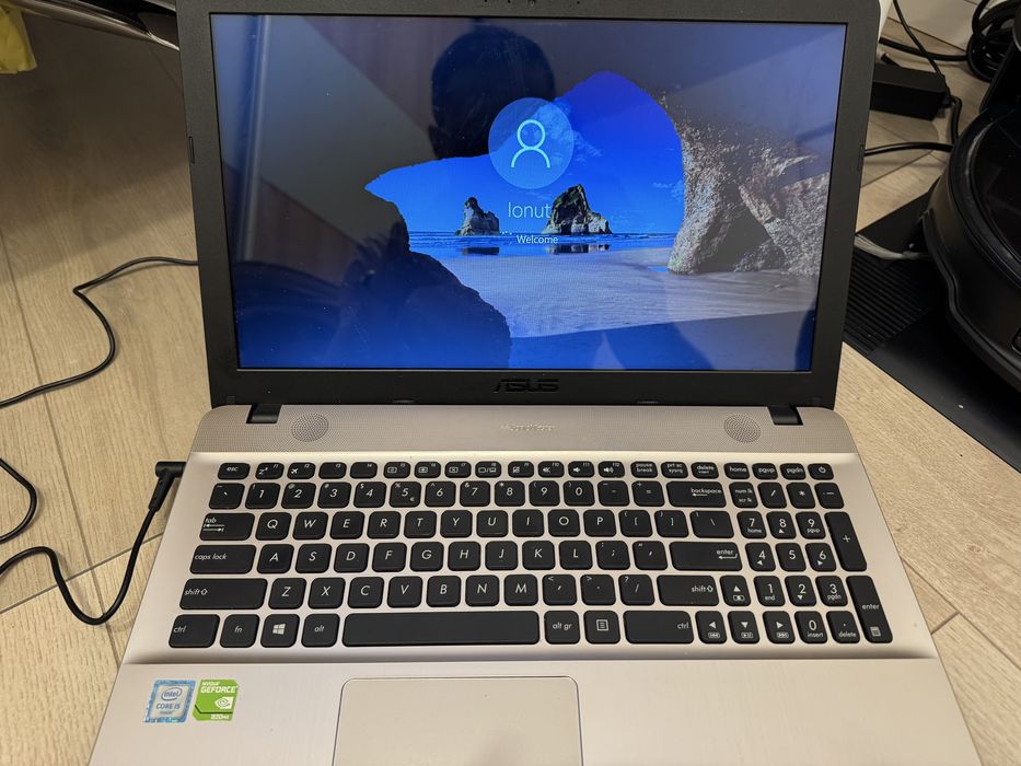 asus x541 second hand si noi de vanzare • Anunturi • OLX.ro