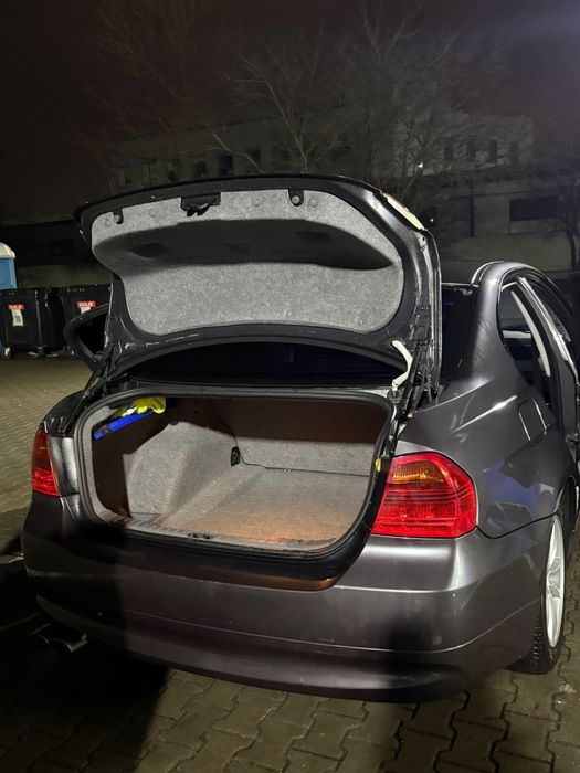 Vand BMW E90 320i, negociabil