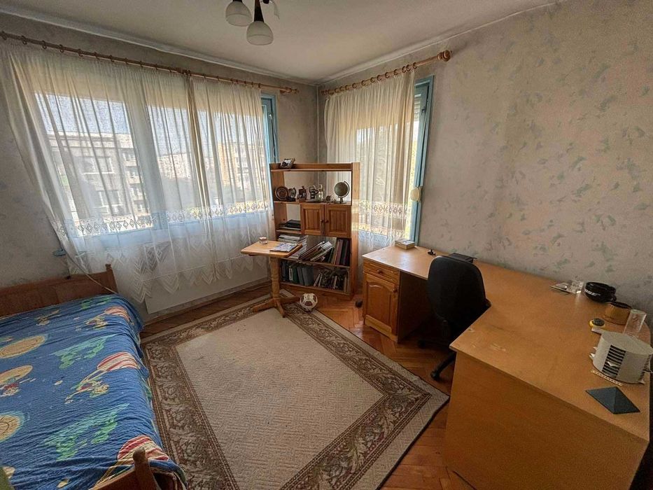 ТРИСТАЕН 84 кв.м, град Карлово