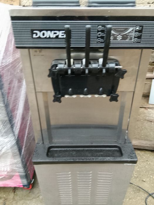 Морожный аппарат