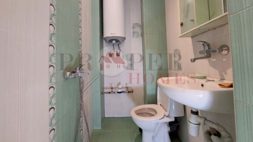 Дава се под наем Тристаен апартамент в Велико Търново, Бузлуджа - 85 кв.м за 338.64 € - Снимка #11