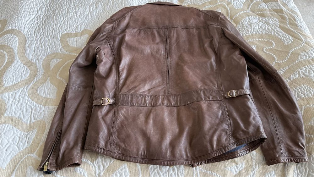 Продам кожаную куртку Massimo Dutti размер XXL