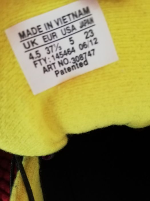 Adidași Salomon nr 37,5 dama