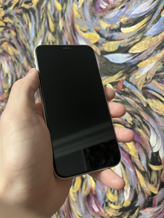 Iphone 11 128gb 74акб без ремонта
