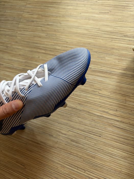 Футболни обувки/бутонки Адидас/Adidas Nemeziz