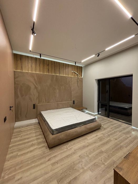 Продажа евро дома Центр Луначарского 2 соток 5 комнат