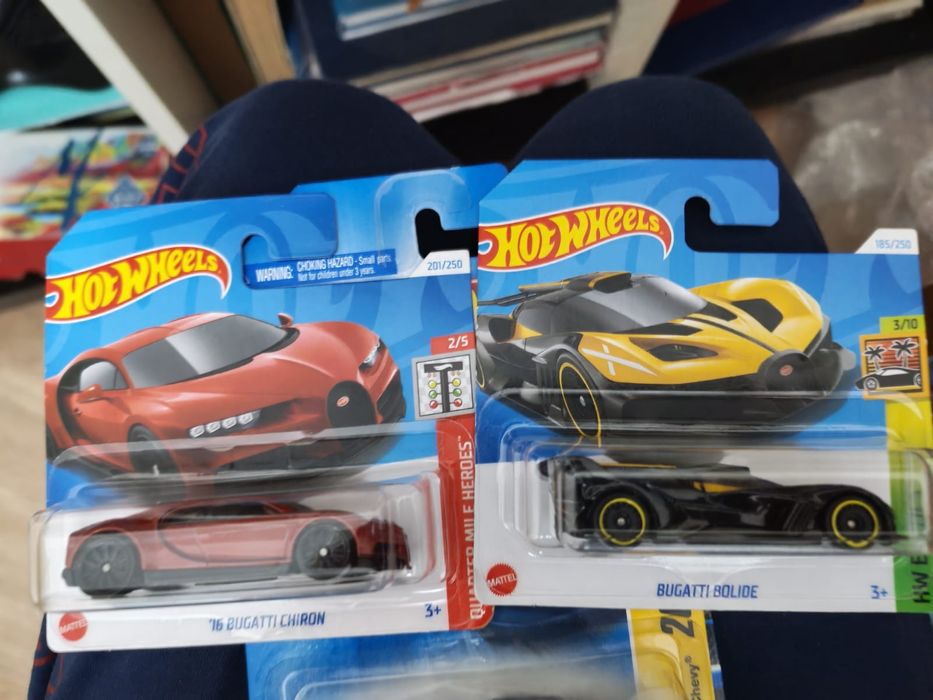 Hotwheels машинки разные