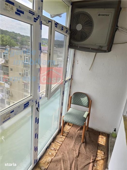 Apartament 2 camere, zona Nicolina