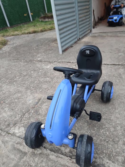 Детска количка с педали (картинг)