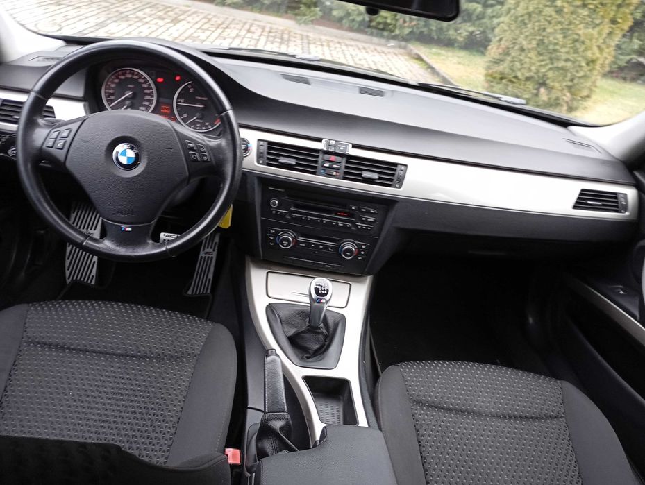 BMW 320d 2.0 Diesel 143 Cp 2012 M-packet