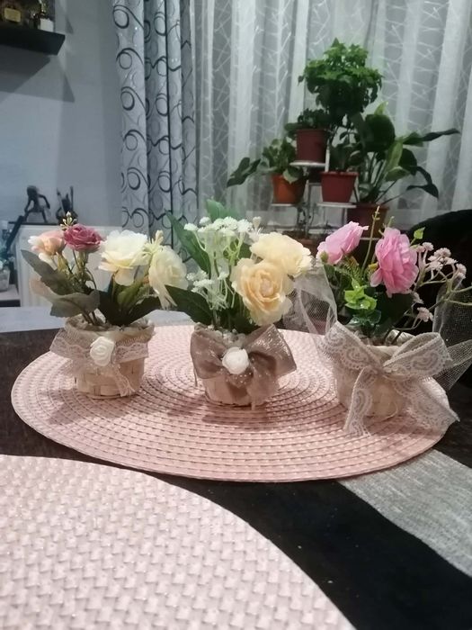 Ръчно изработена декорация за всеки повод! Цени от 5 до 7 евро.