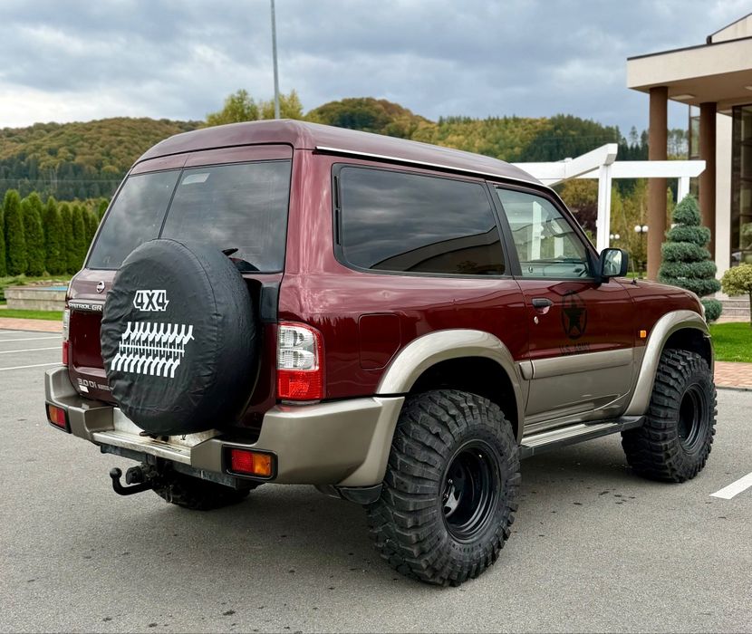 Nissan patrol y61 Autoutilitar