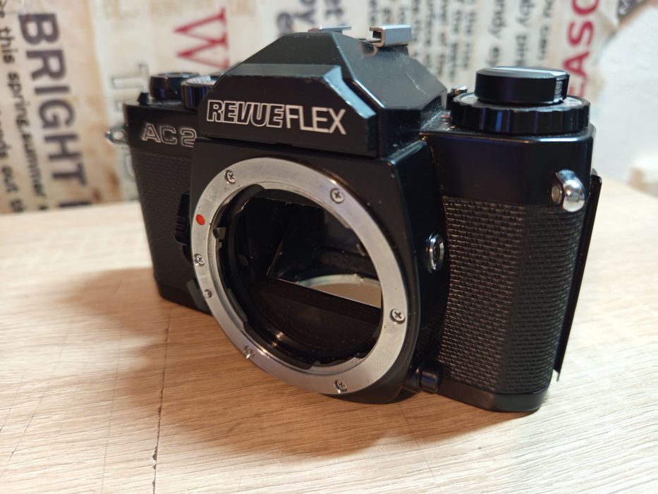 Огледално рефлексенФотоапарат"Revue"Flex