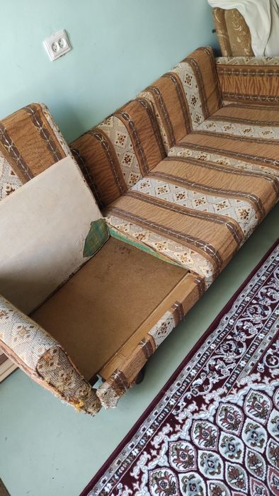 Диван ССР нужна рестоврация