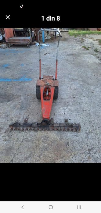 Cositoare iarbă fără motor