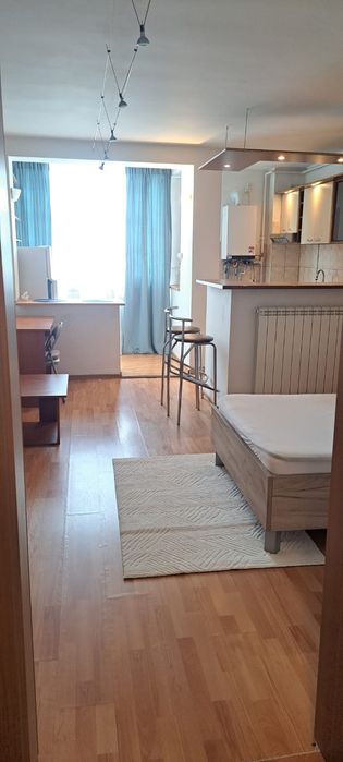 Proprietar închiriez apartament cu o cameră
