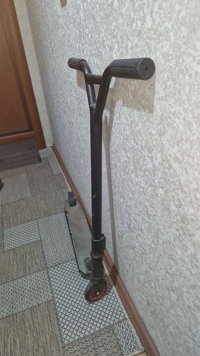Продам самокат детский и трюковой
