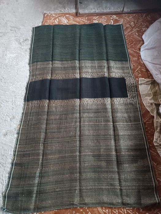 Vind fota veche cu fir metalic tradițională