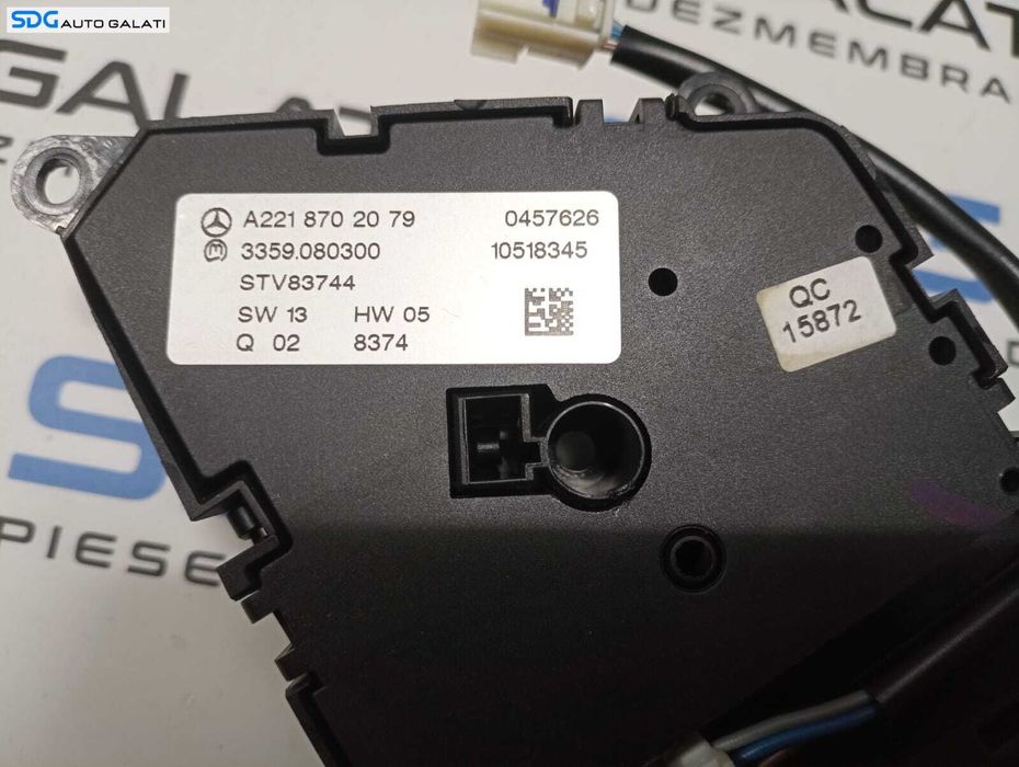 Buton Reglaj Scaun Stanga Fata Electric cu Memorii Mercedes Clasa S Class W221 S320 2005 - 2013 Cod A2218702079 [M3897]