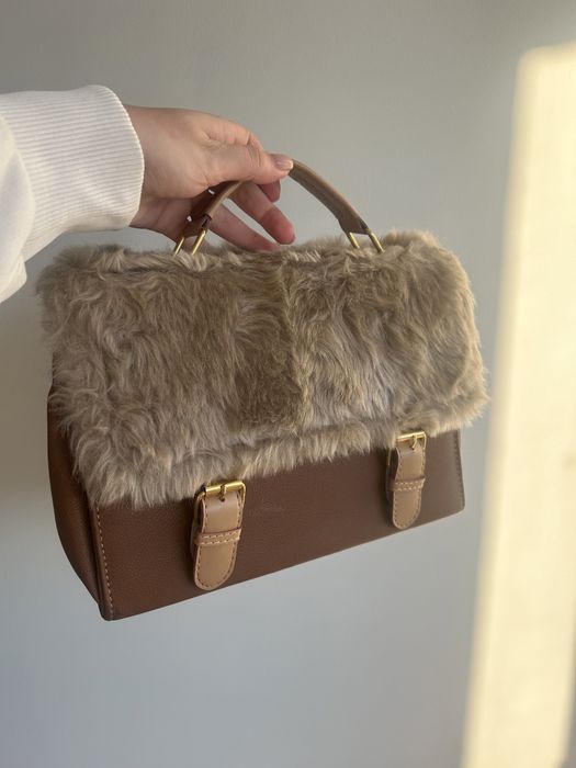 Стилна кафява дамска чанта