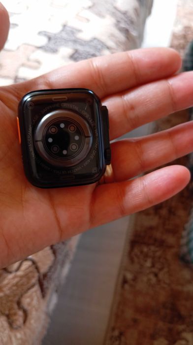 Продавам смарт часовник