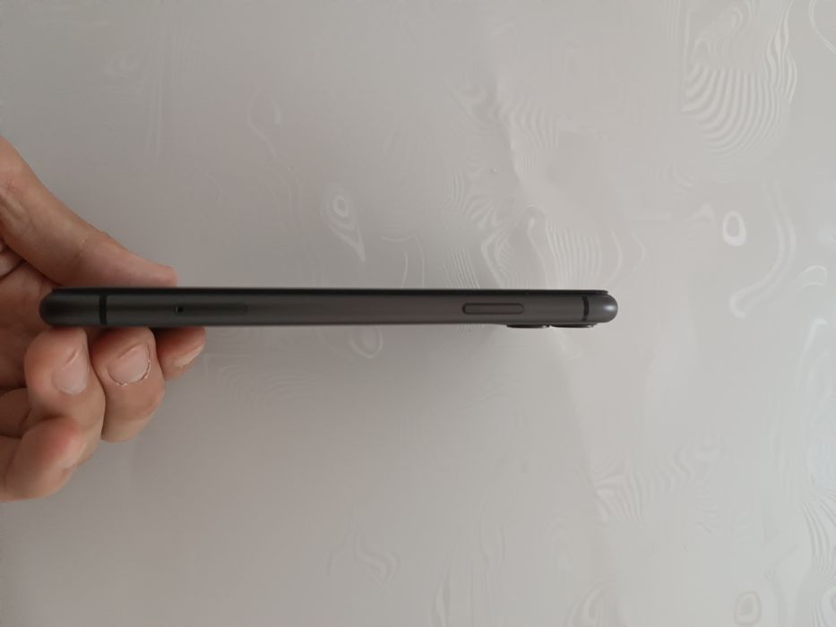 iphone 11 в идеальном состоянии