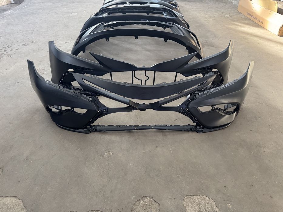 Бамперы на toyota camry